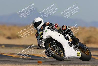 media/Mar-22-2025-CVMA (Sat) [[462c0ffedb]]/Race 13-Amateur Supersport Middleweight/